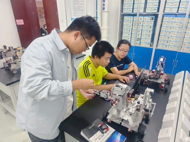 微信图片_2025-09-16_091709_258_副本.jpg